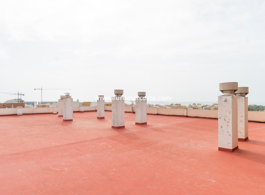 Objekte zum Wiederverkauf - Wohnung - Torrevieja - Rocio del mar