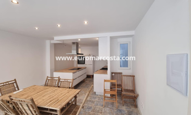 Objekte zum Wiederverkauf - Wohnung - Torrevieja - TORREVIEJA