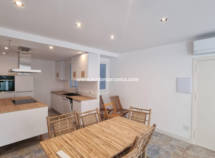 Objekte zum Wiederverkauf - Wohnung - Torrevieja - TORREVIEJA
