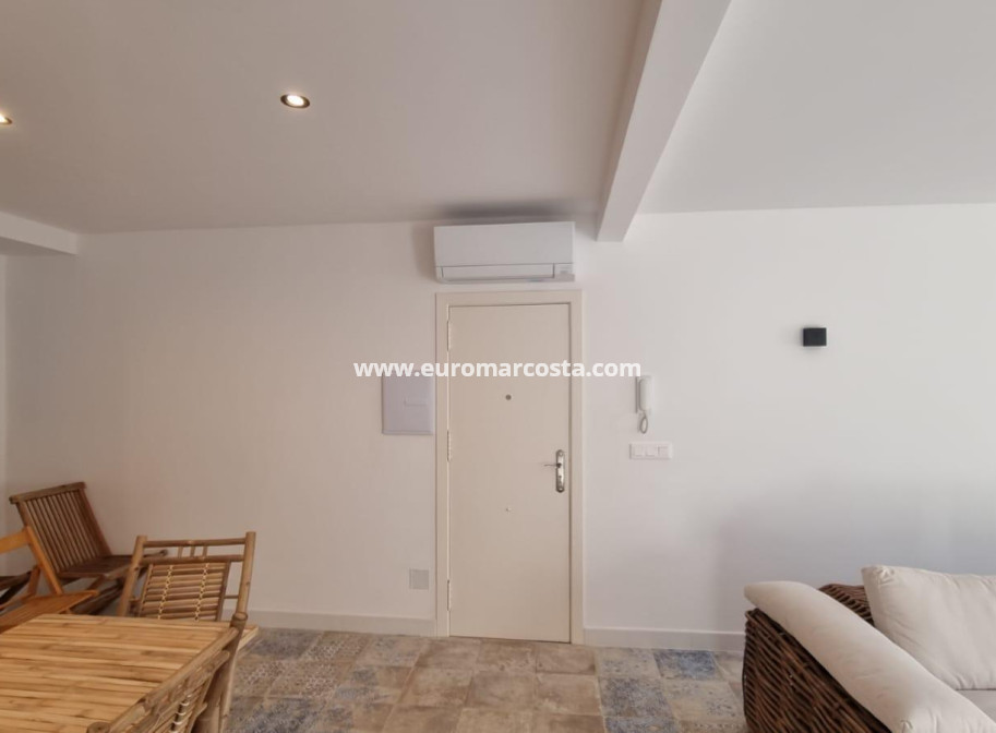 Objekte zum Wiederverkauf - Wohnung - Torrevieja - TORREVIEJA