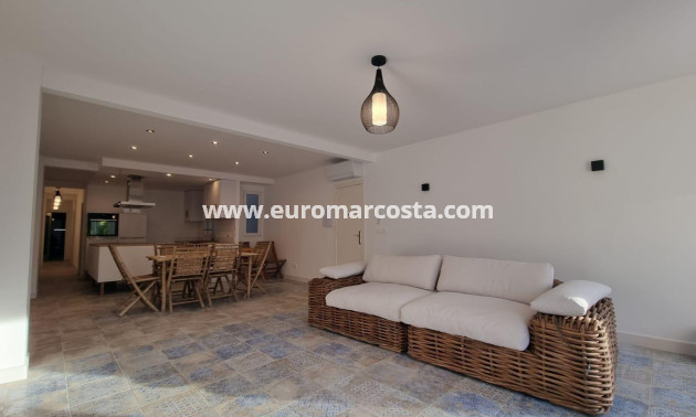 Objekte zum Wiederverkauf - Wohnung - Torrevieja - TORREVIEJA
