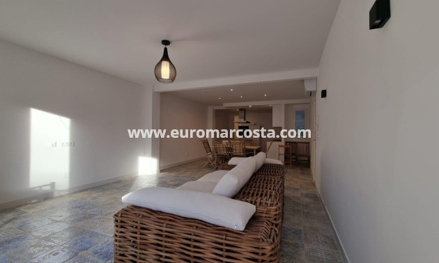 Objekte zum Wiederverkauf - Wohnung - Torrevieja - TORREVIEJA
