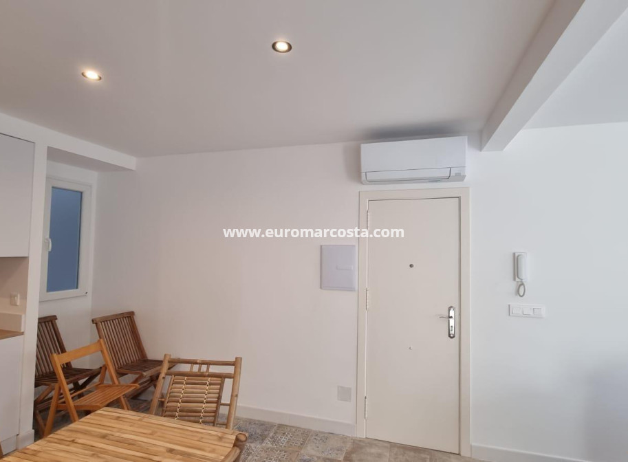 Objekte zum Wiederverkauf - Wohnung - Torrevieja - TORREVIEJA