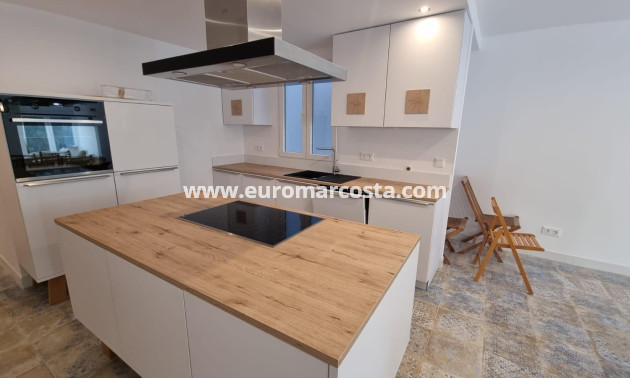 Objekte zum Wiederverkauf - Wohnung - Torrevieja - TORREVIEJA