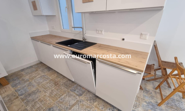 Objekte zum Wiederverkauf - Wohnung - Torrevieja - TORREVIEJA