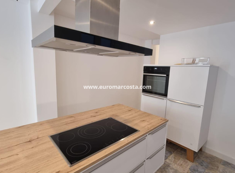 Objekte zum Wiederverkauf - Wohnung - Torrevieja - TORREVIEJA