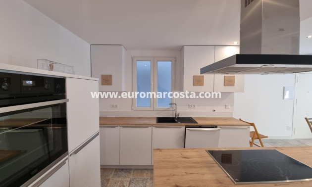 Objekte zum Wiederverkauf - Wohnung - Torrevieja - TORREVIEJA