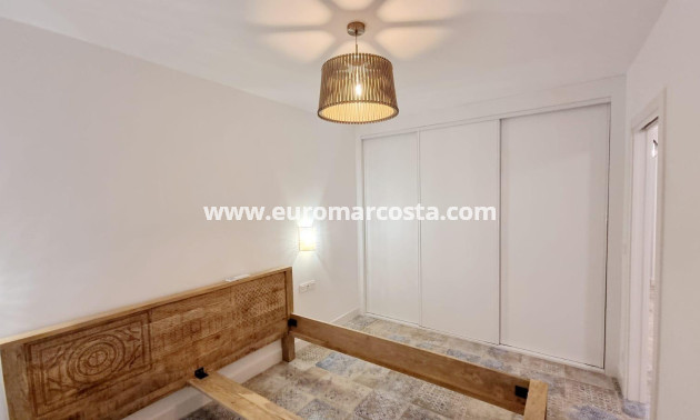 Objekte zum Wiederverkauf - Wohnung - Torrevieja - TORREVIEJA