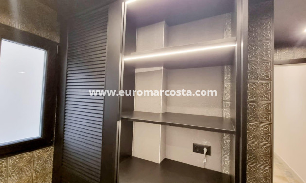 Objekte zum Wiederverkauf - Wohnung - Torrevieja - TORREVIEJA