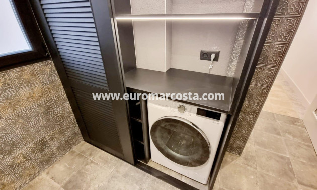 Objekte zum Wiederverkauf - Wohnung - Torrevieja - TORREVIEJA