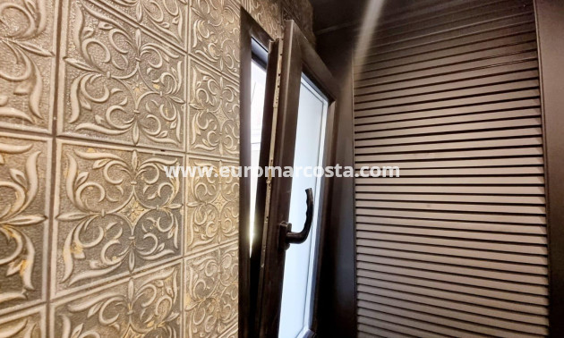 Objekte zum Wiederverkauf - Wohnung - Torrevieja - TORREVIEJA