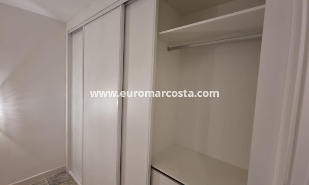 Objekte zum Wiederverkauf - Wohnung - Torrevieja - TORREVIEJA