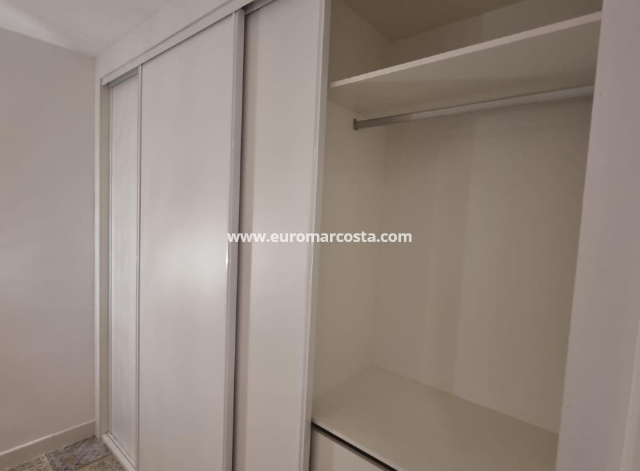 Objekte zum Wiederverkauf - Wohnung - Torrevieja - TORREVIEJA