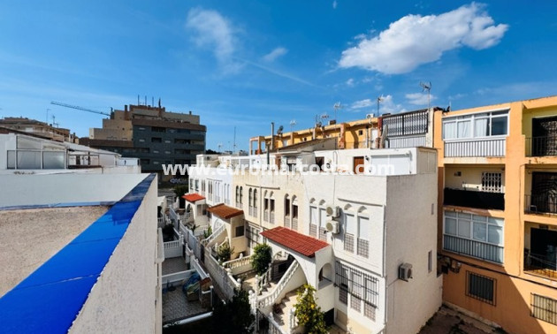 Objekte zum Wiederverkauf - Casa - La Mata