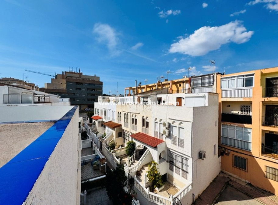 Objekte zum Wiederverkauf - Casa - La Mata