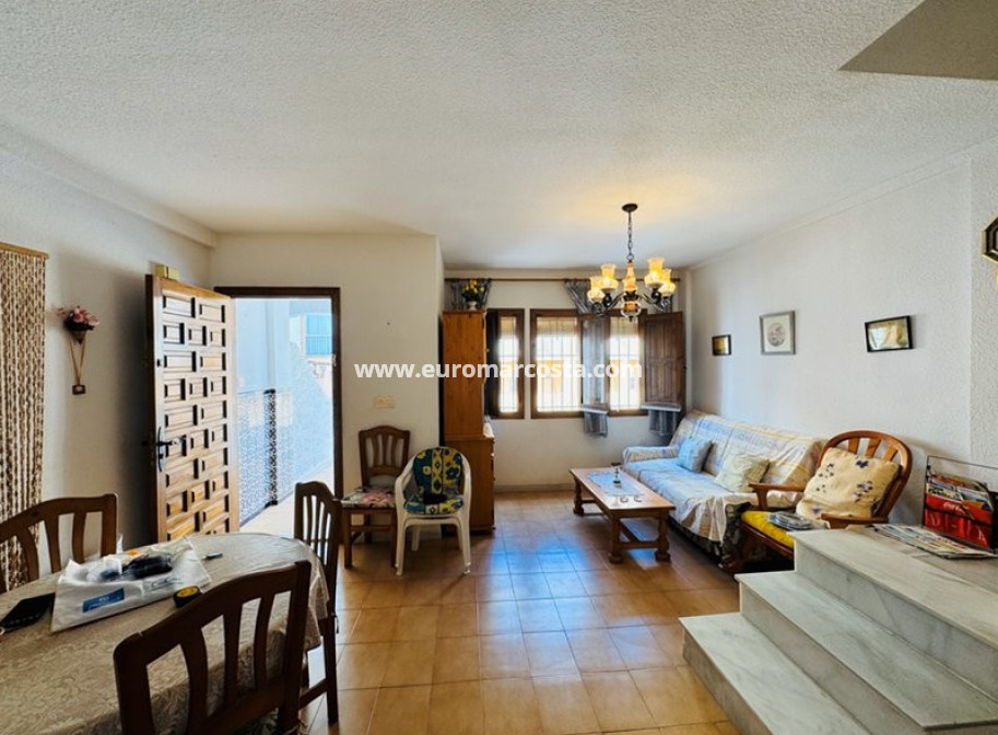 Objekte zum Wiederverkauf - Casa - La Mata