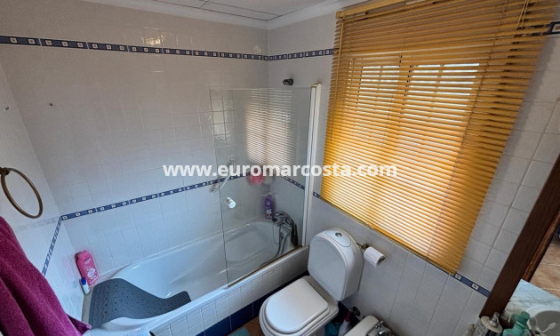 Sale - Villa - Algorfa - Costa blanca sur
