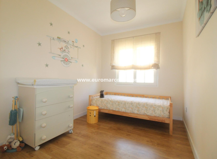 Sale - Apartment / flat - Torrevieja - TORREVIEJA