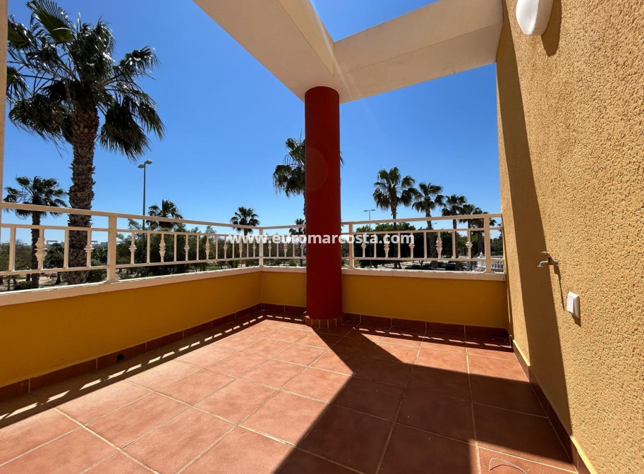 Sale - Villa - Guardamar del Segura - Urbanizaciones