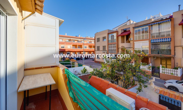 Objekte zum Wiederverkauf - Bungalow - Torrevieja - TORREVIEJA