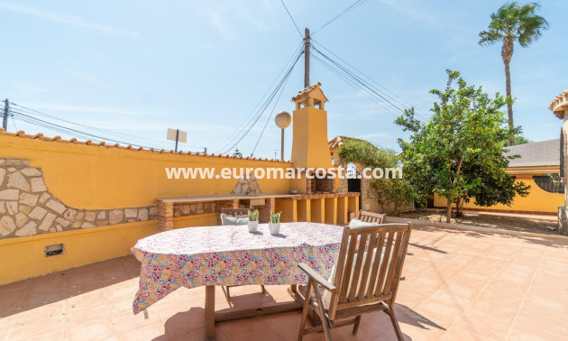 Objekte zum Wiederverkauf - Villa freitstehend - Orihuela Costa