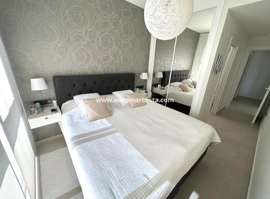 Objekte zum Wiederverkauf - Bungalow - Torrevieja - Orihuela Costa