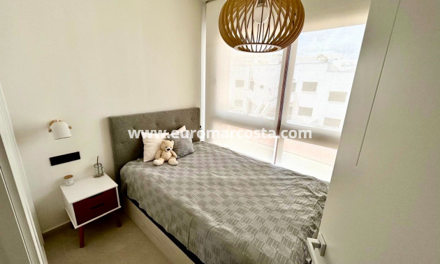 Objekte zum Wiederverkauf - Bungalow - Torrevieja - Orihuela Costa