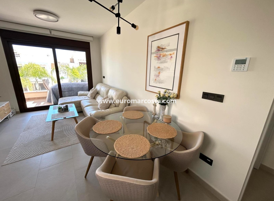 Objekte zum Wiederverkauf - Bungalow - Torrevieja - Orihuela Costa