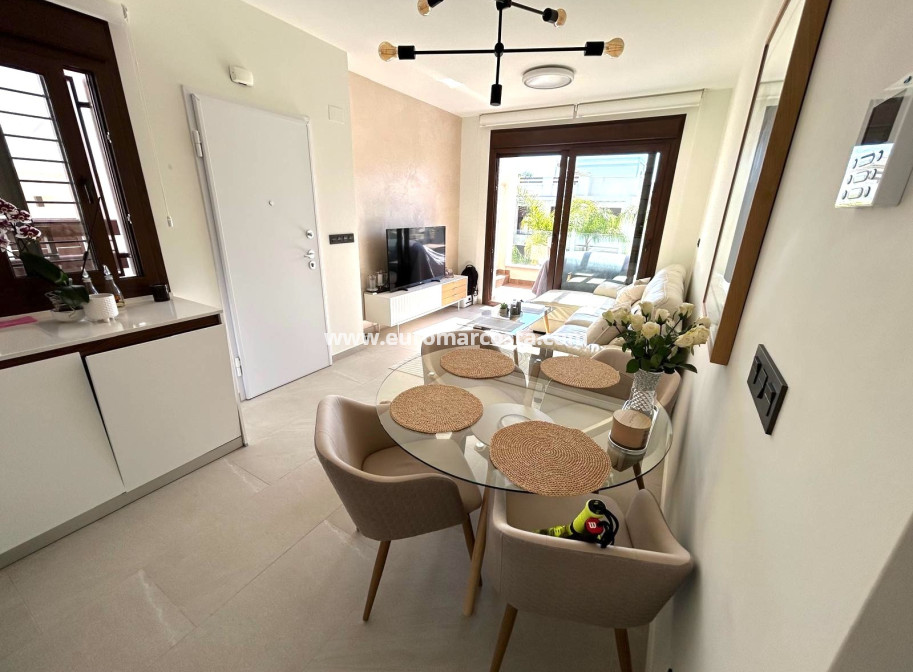 Objekte zum Wiederverkauf - Bungalow - Torrevieja - Orihuela Costa