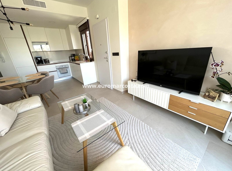 Objekte zum Wiederverkauf - Bungalow - Torrevieja - Orihuela Costa
