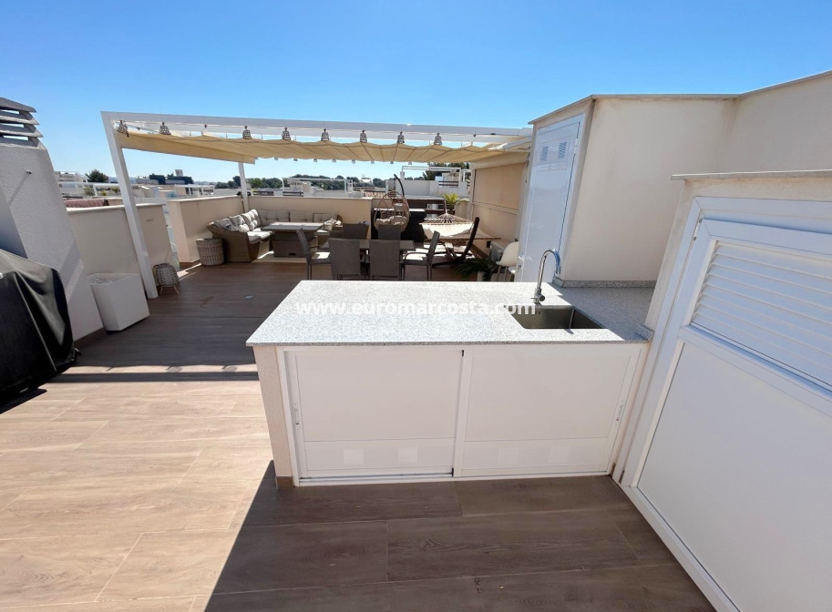 Objekte zum Wiederverkauf - Bungalow - Torrevieja - Orihuela Costa