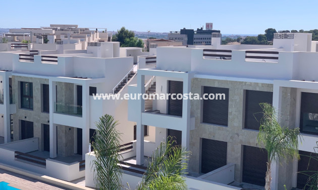 Objekte zum Wiederverkauf - Bungalow - Torrevieja - Orihuela Costa