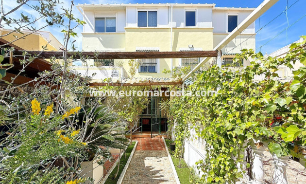 Sale - Townhouse - Orihuela Costa