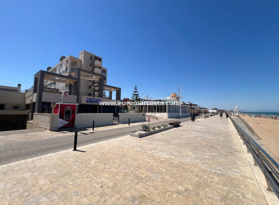 Sale - Apartment / flat - La Mata