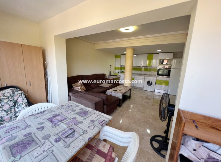 Sale - Apartment / flat - La Mata