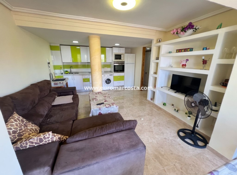 Sale - Apartment / flat - La Mata