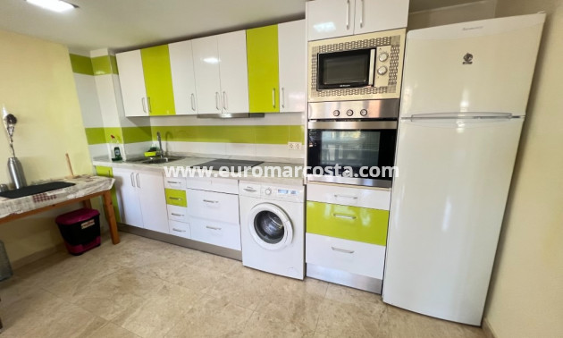 Sale - Apartment / flat - La Mata