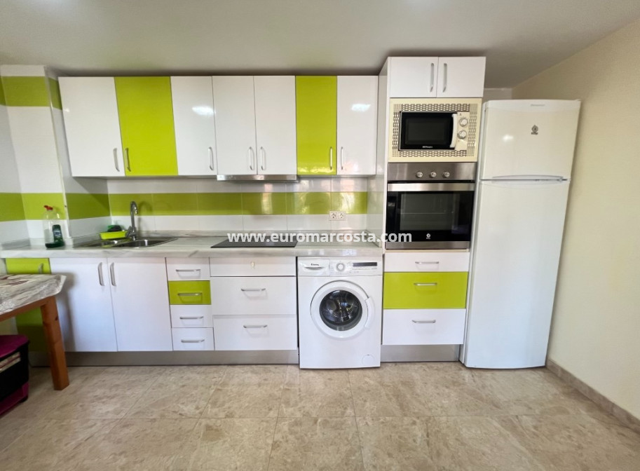 Sale - Apartment / flat - La Mata