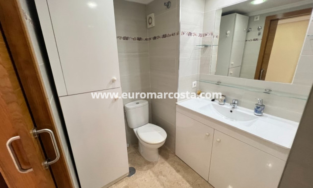 Sale - Apartment / flat - La Mata