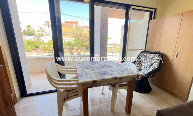 Sale - Apartment / flat - La Mata