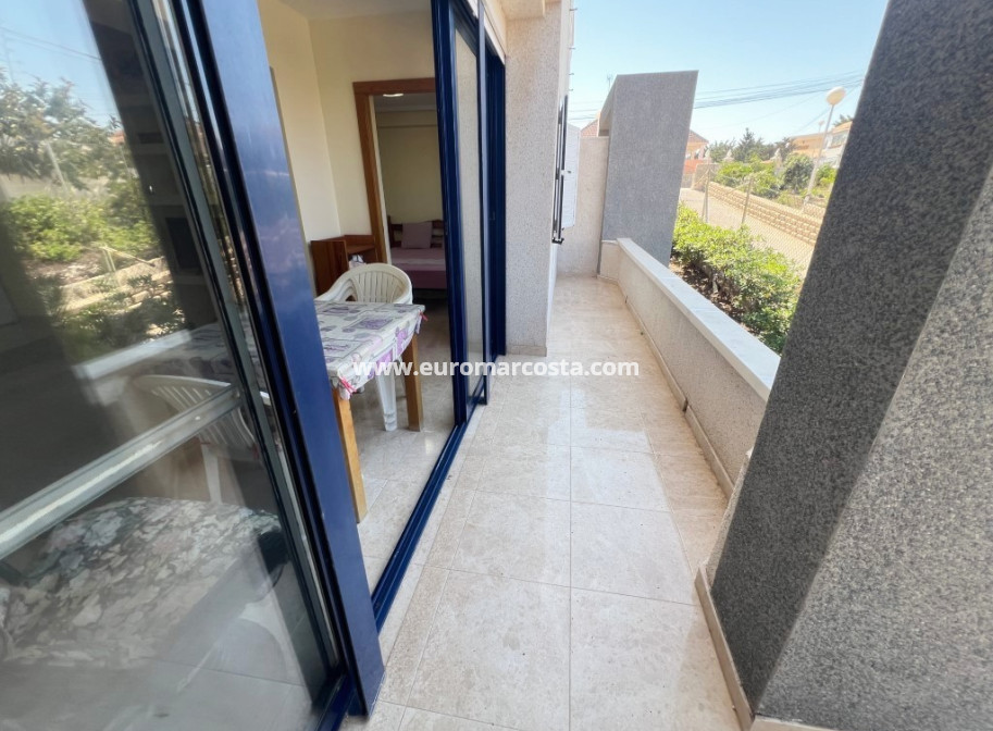 Sale - Apartment / flat - La Mata
