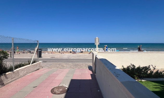 Sale - Apartment / flat - La Mata