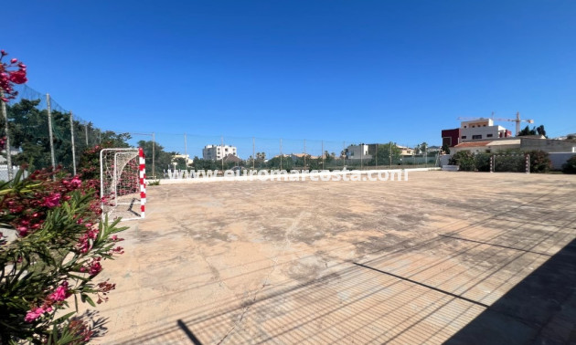 Sale - Apartment / flat - La Mata