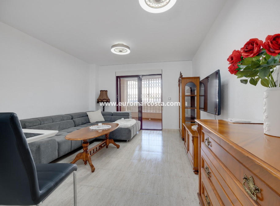 Venta - Apartamento / piso - Torrevieja - TORREVIEJA