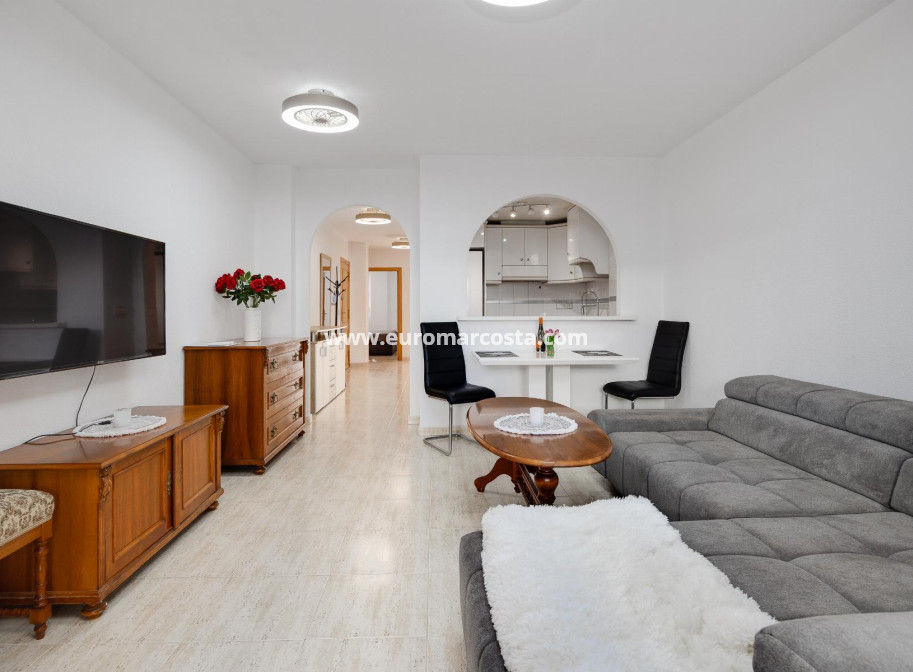 Venta - Apartamento / piso - Torrevieja - TORREVIEJA