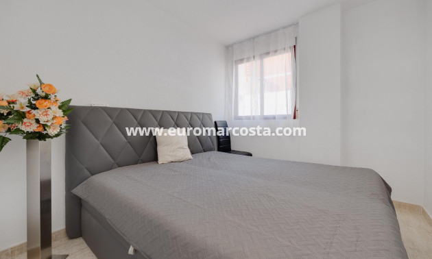 Venta - Apartamento / piso - Torrevieja - TORREVIEJA