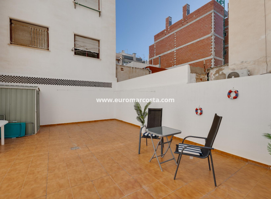 Venta - Apartamento / piso - Torrevieja - TORREVIEJA