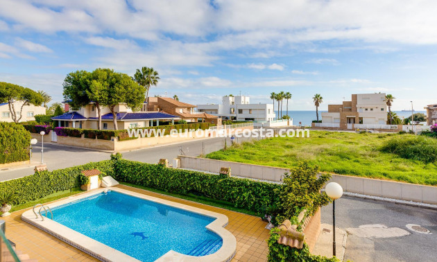 Objekte zum Wiederverkauf - Haus - Torrevieja - TORREVIEJA