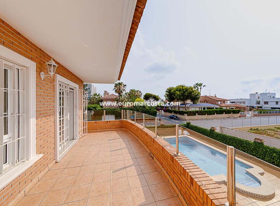 Objekte zum Wiederverkauf - Haus - Torrevieja - TORREVIEJA