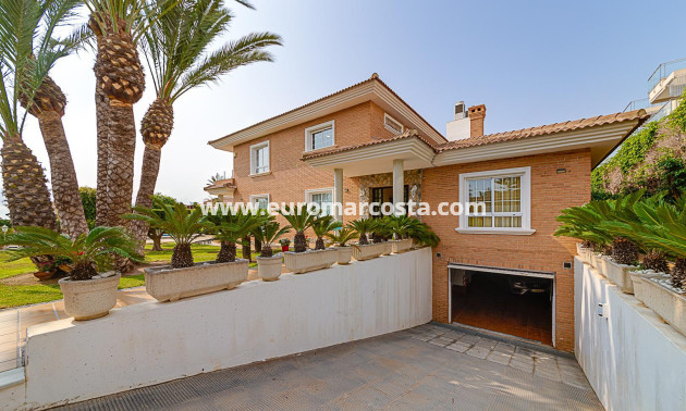 Objekte zum Wiederverkauf - Haus - Torrevieja - TORREVIEJA